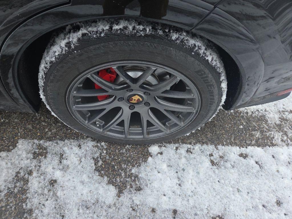 used 2013 Porsche Cayenne car, priced at $28,950