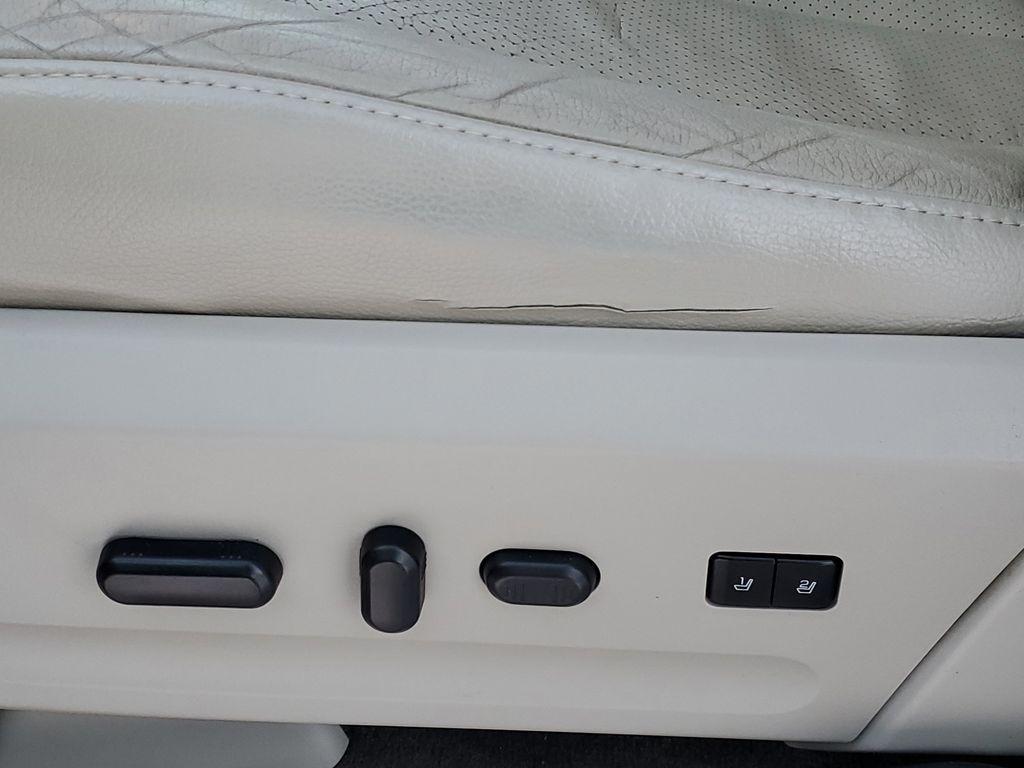 used 2013 Ford Expedition car, priced at $12,950