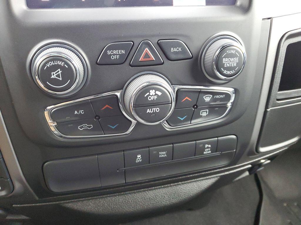 used 2022 Ram 1500 Classic car, priced at $35,200