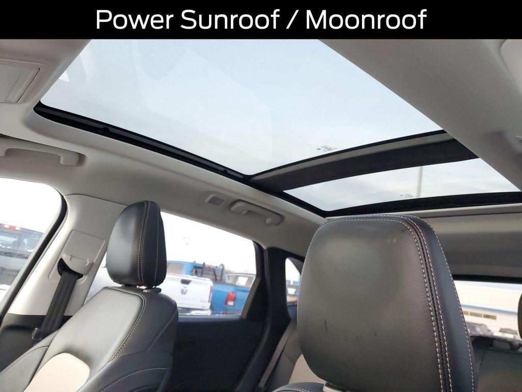 used 2022 Ford Escape PHEV car, priced at $21,000