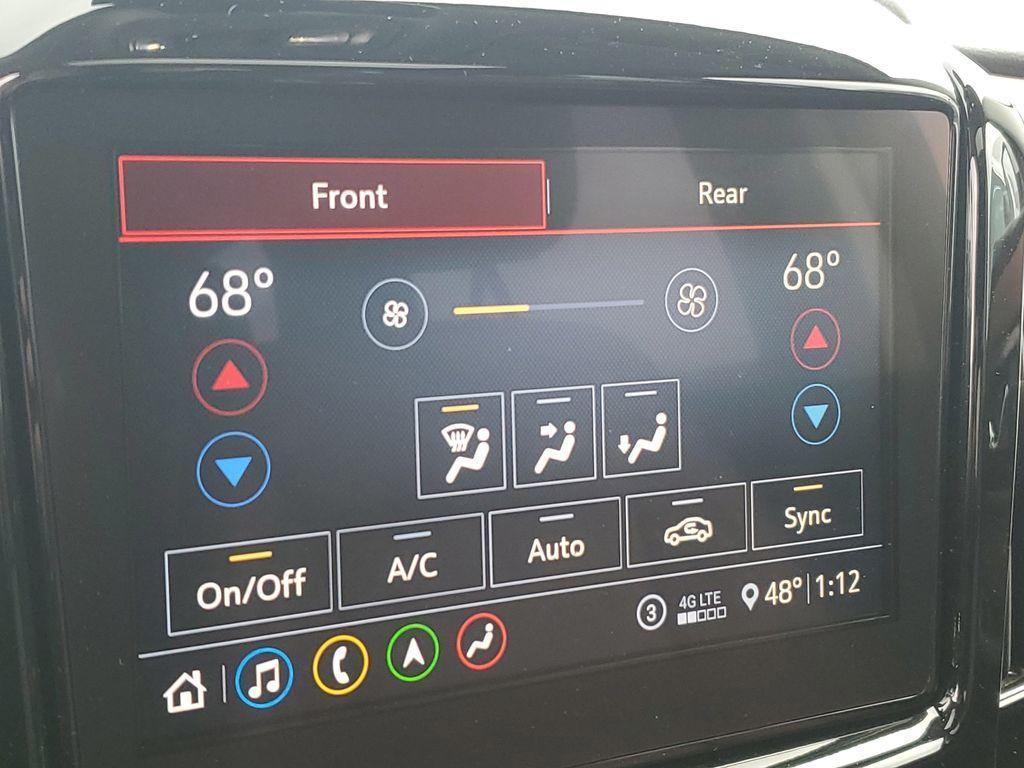 used 2020 Chevrolet Traverse car, priced at $25,900