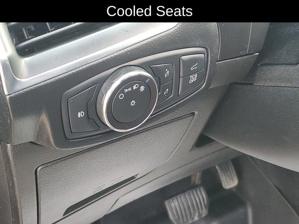 used 2019 Ford Edge car, priced at $15,700