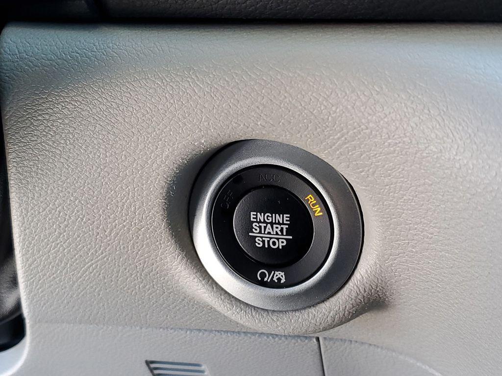 used 2020 Chrysler Pacifica car, priced at $15,895