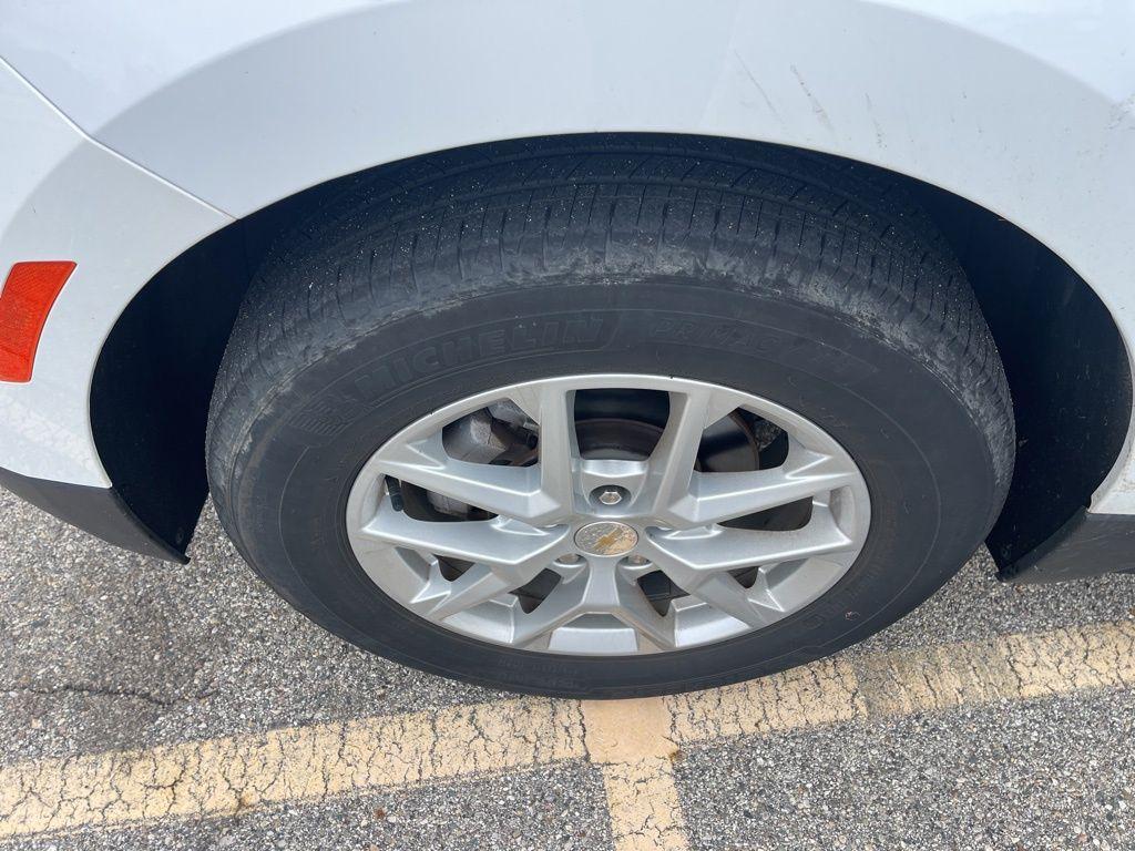 used 2023 Chevrolet Equinox car, priced at $20,995