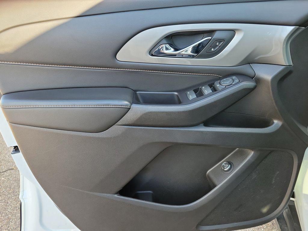 used 2019 Chevrolet Traverse car, priced at $12,950