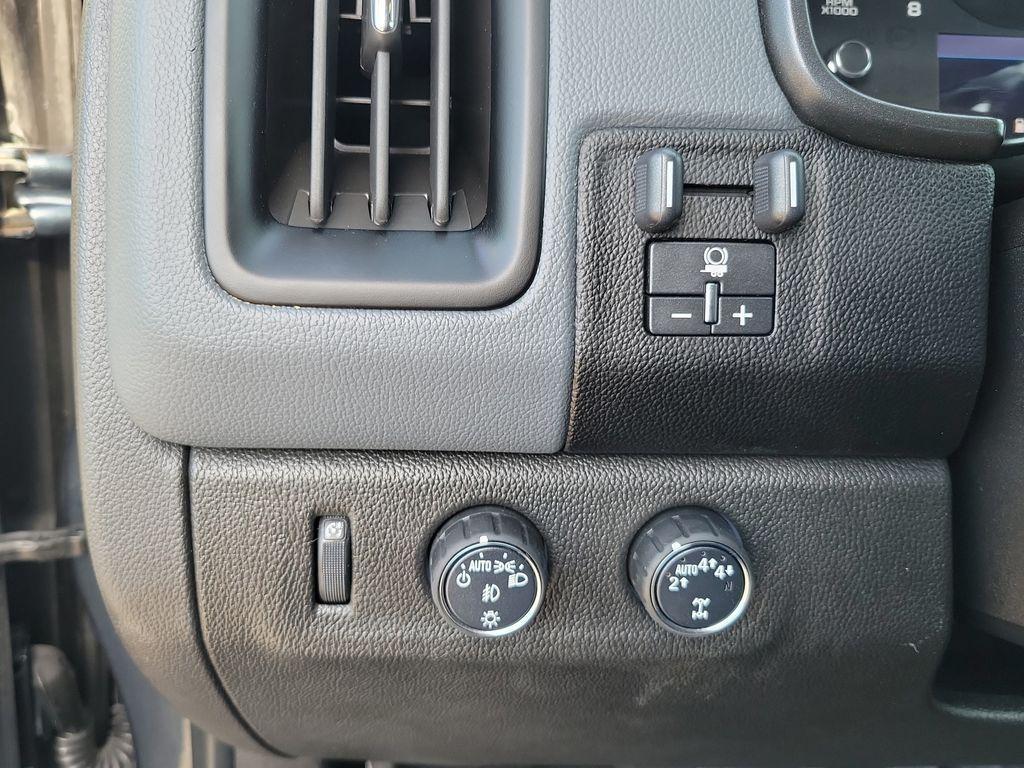used 2020 Chevrolet Colorado car, priced at $25,900