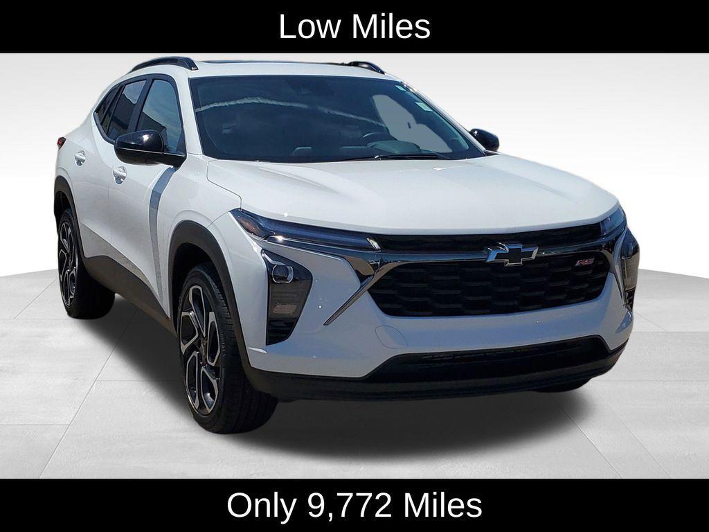 used 2025 Chevrolet Trax car, priced at $25,304