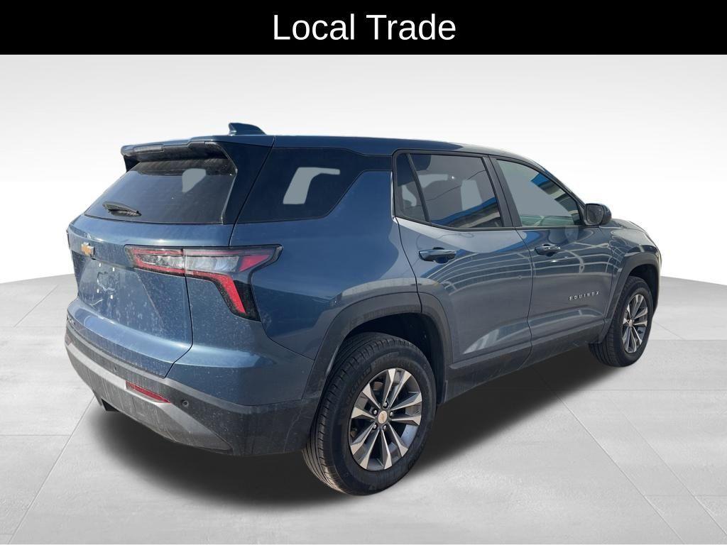 used 2025 Chevrolet Equinox car, priced at $29,887