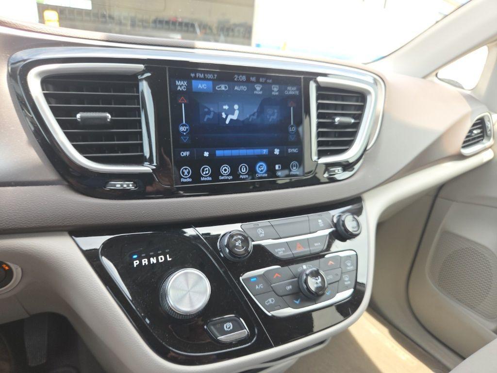 used 2017 Chrysler Pacifica car, priced at $14,200