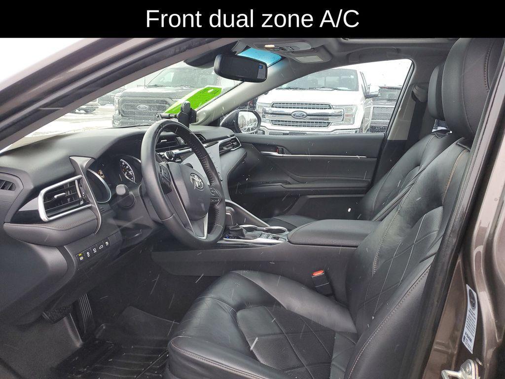 used 2018 Toyota Camry Hybrid car, priced at $16,500