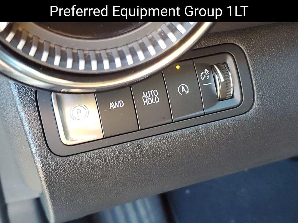 used 2024 Chevrolet Equinox car, priced at $22,600