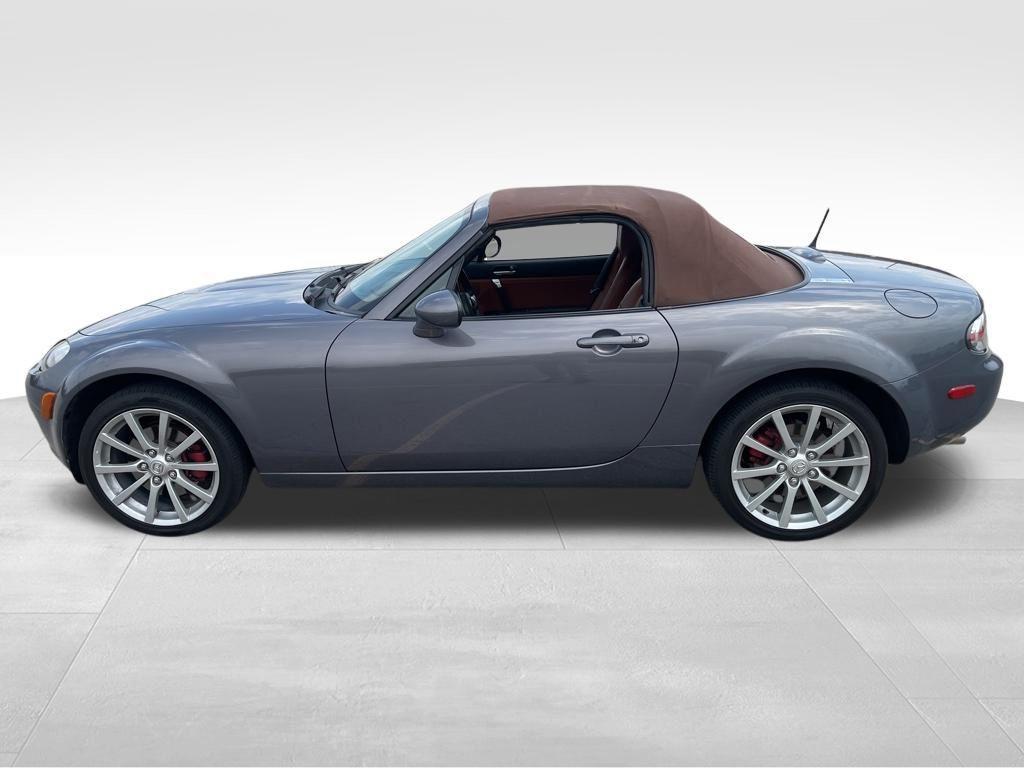 used 2006 Mazda MX-5 Miata car, priced at $11,995