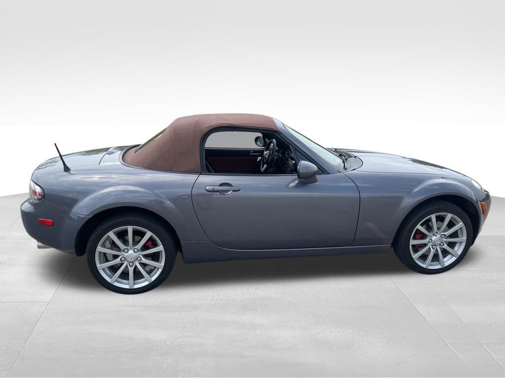 used 2006 Mazda MX-5 Miata car, priced at $11,995