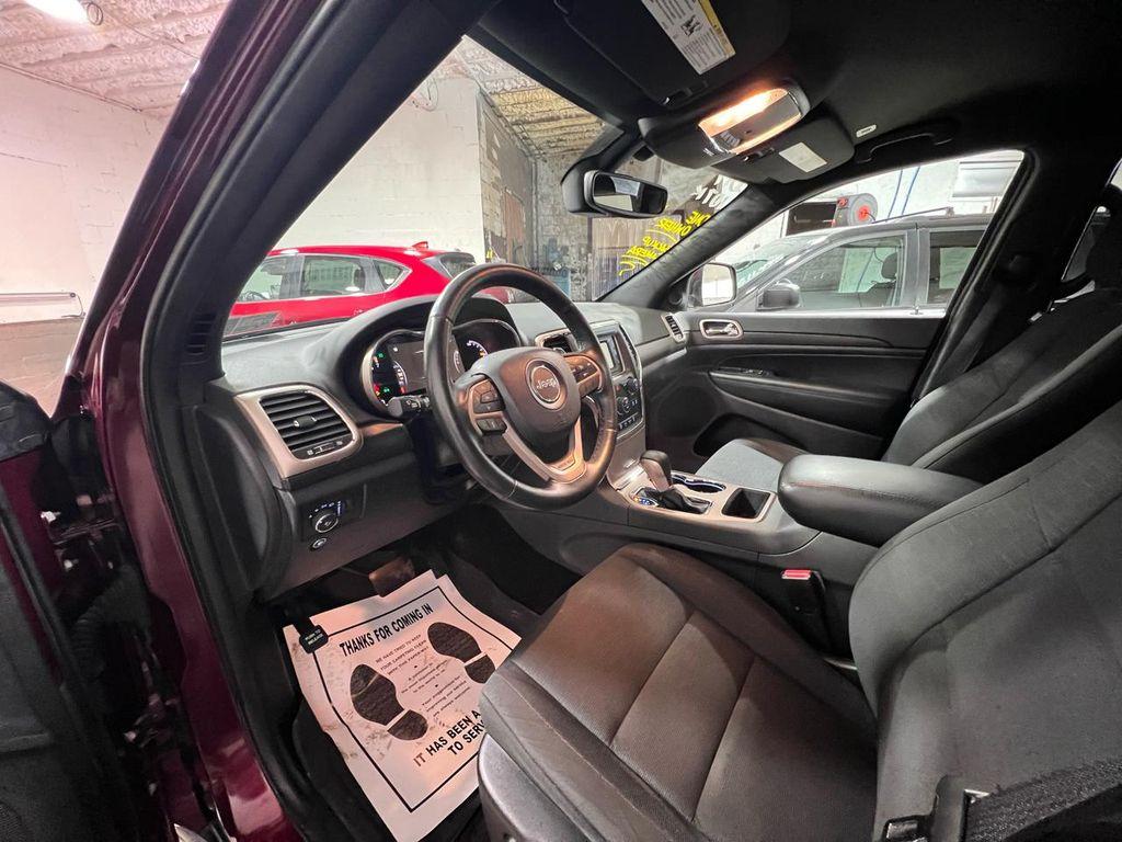 used 2017 Jeep Grand Cherokee car, priced at $14,495