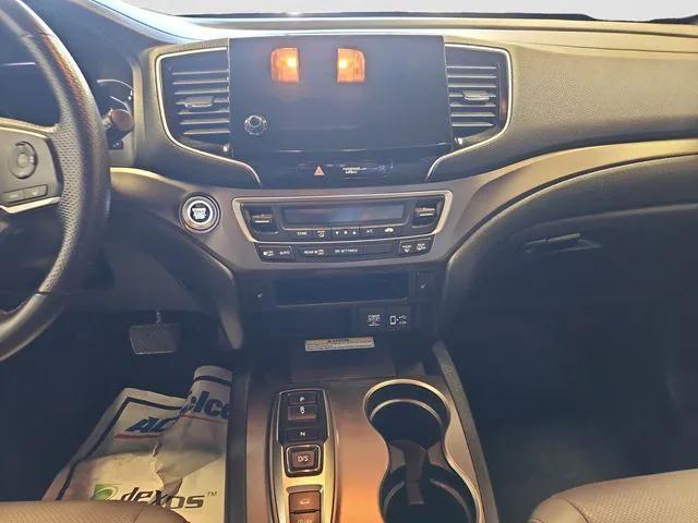 used 2022 Honda Passport car, priced at $29,999