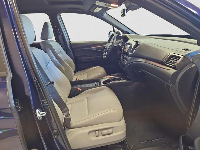 used 2022 Honda Passport car, priced at $29,999