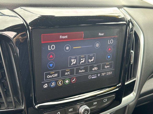 used 2023 Chevrolet Traverse car, priced at $27,991