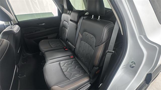 new 2026 Nissan Pathfinder car, priced at $48,438