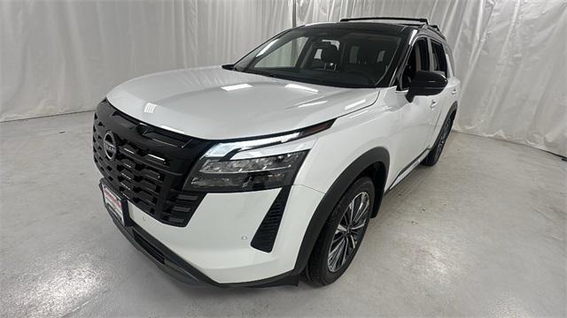 new 2026 Nissan Pathfinder car, priced at $48,438