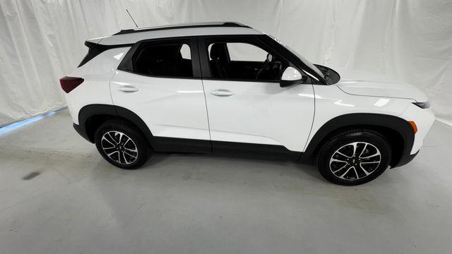 used 2025 Chevrolet TrailBlazer car, priced at $24,000