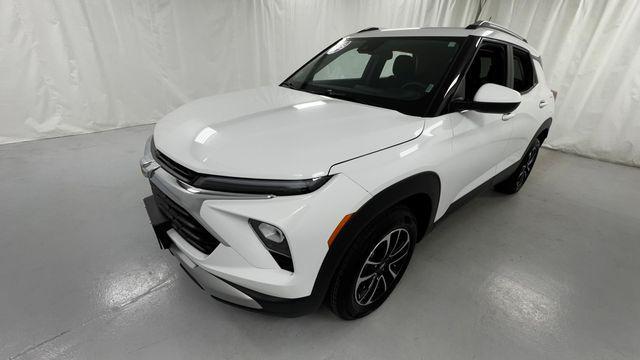 used 2025 Chevrolet TrailBlazer car, priced at $24,000