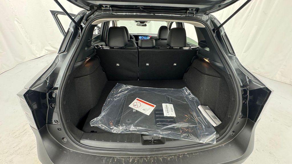 new 2026 Nissan Kicks car, priced at $27,789