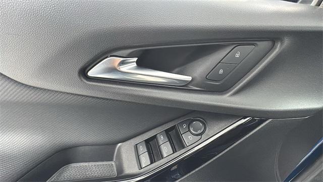 used 2025 Chevrolet Equinox car, priced at $26,969