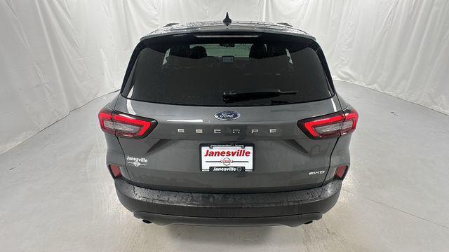 used 2025 Ford Escape car, priced at $23,500