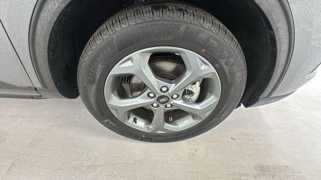 used 2025 Ford Escape car, priced at $23,500