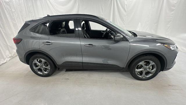 used 2025 Ford Escape car, priced at $23,500