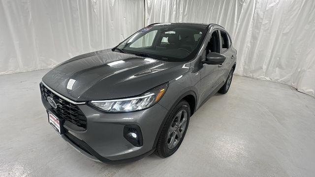 used 2025 Ford Escape car, priced at $23,500