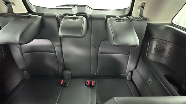 new 2026 Nissan Pathfinder car, priced at $48,928