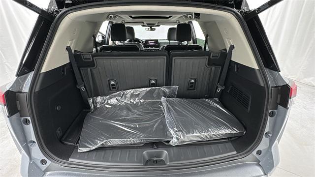 new 2026 Nissan Pathfinder car, priced at $48,928