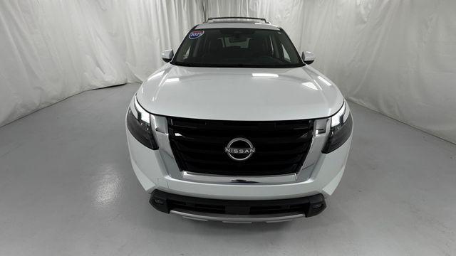 used 2025 Nissan Pathfinder car, priced at $44,000