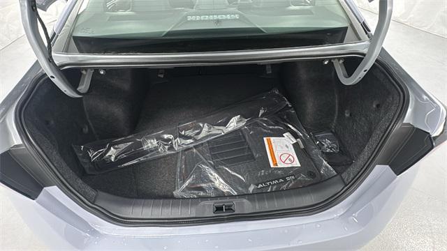 new 2025 Nissan Altima car, priced at $30,992