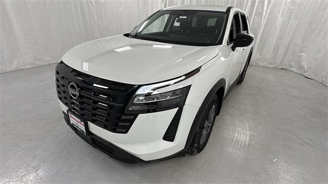 new 2026 Nissan Pathfinder car, priced at $35,741