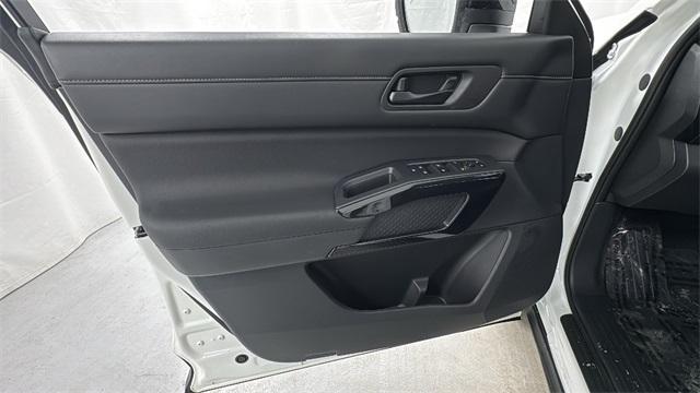 new 2026 Nissan Pathfinder car, priced at $35,741