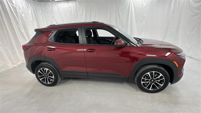 used 2025 Chevrolet TrailBlazer car, priced at $23,290