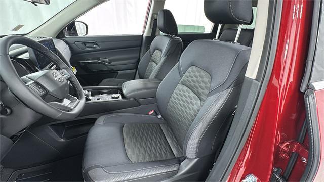 new 2026 Nissan Pathfinder car, priced at $38,755