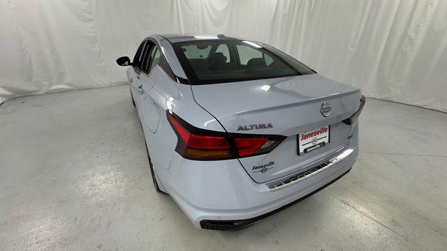used 2023 Nissan Altima car, priced at $23,101