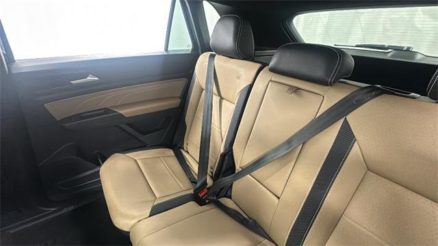 used 2022 Volkswagen Atlas Cross Sport car, priced at $18,421