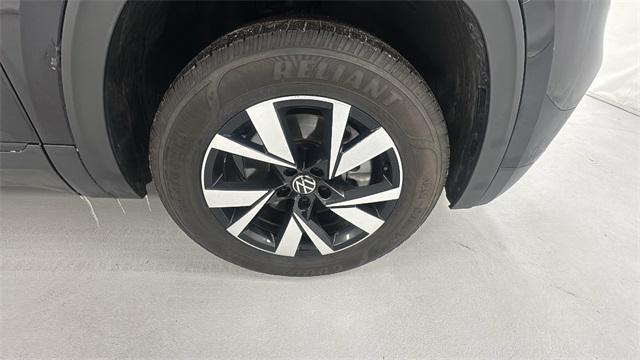 used 2022 Volkswagen Atlas Cross Sport car, priced at $18,421