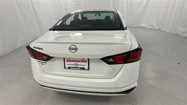 used 2025 Nissan Altima car, priced at $19,962