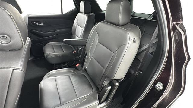 used 2023 Chevrolet Traverse car, priced at $31,247