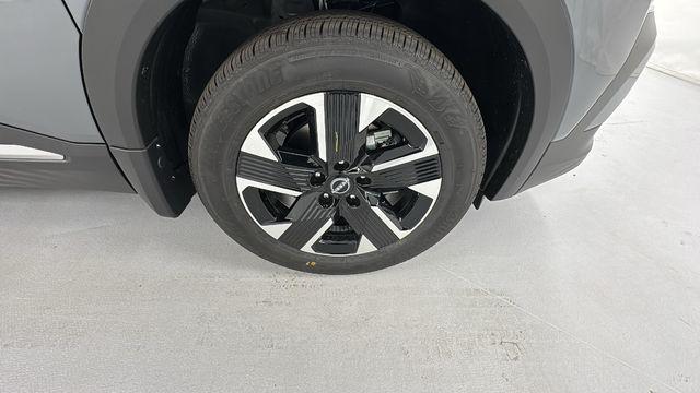 new 2026 Nissan Kicks car, priced at $24,917