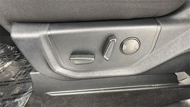 used 2019 Ford F-150 car, priced at $27,658