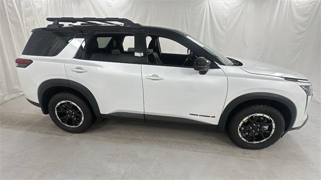 new 2026 Nissan Pathfinder car, priced at $43,780