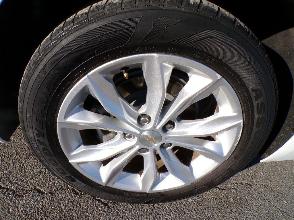 used 2024 Chevrolet Malibu car, priced at $18,326