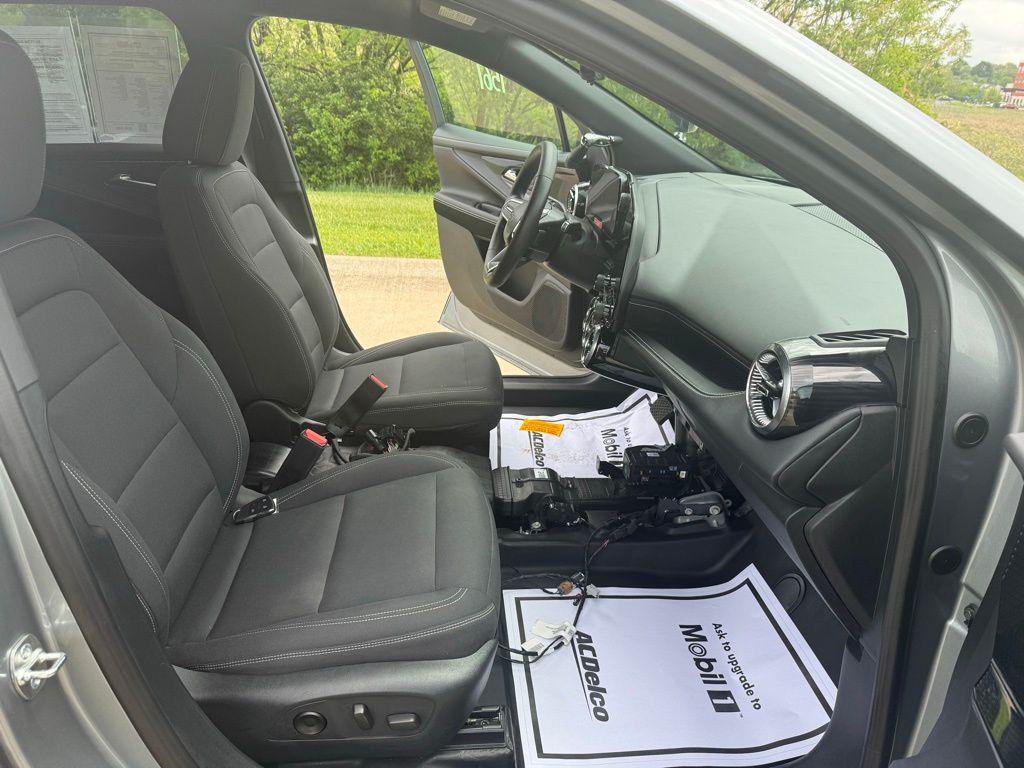 used 2024 Chevrolet Blazer car, priced at $29,700