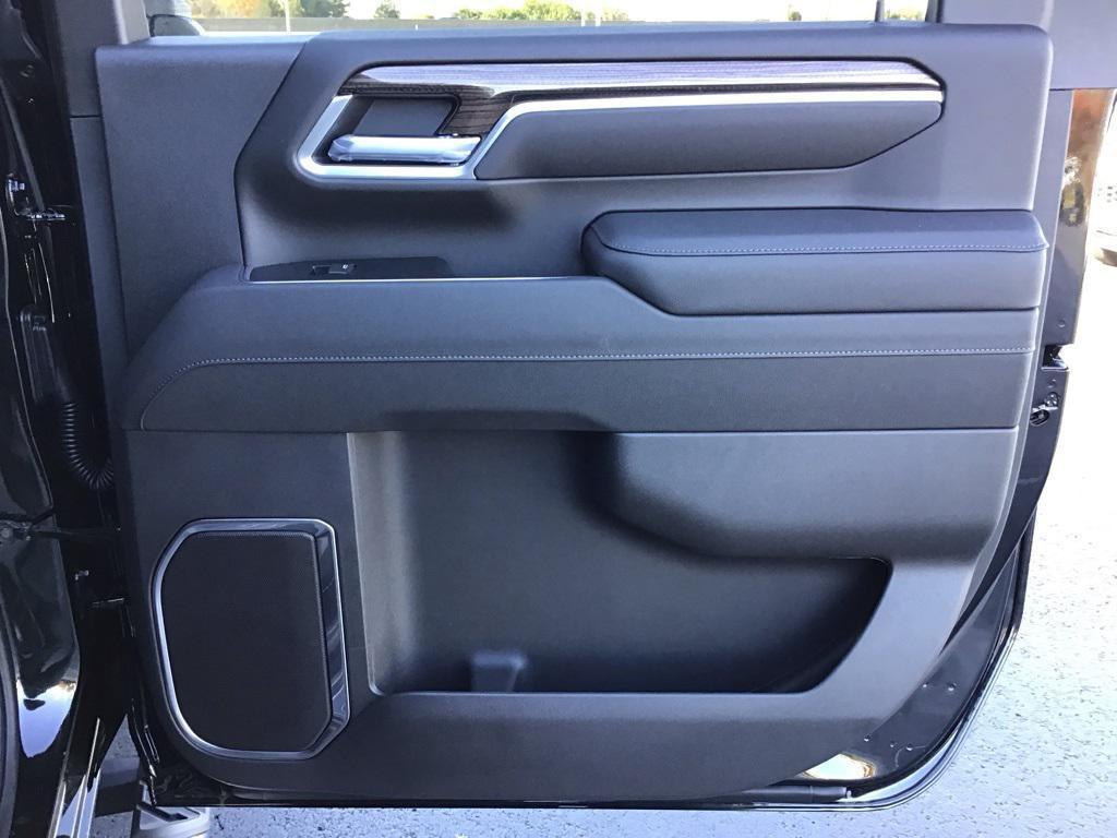 new 2026 Chevrolet Silverado 3500 car, priced at $72,654